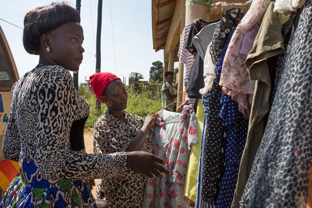 medium-VILLAGEENTERPRISE_UGANDA_2018 57.jpg